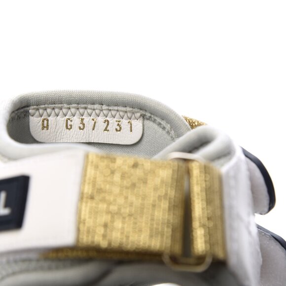 CHANEL 2021 Interlocking CC Logo Gladiator Sandals Size 40 - Picture 14 of 17